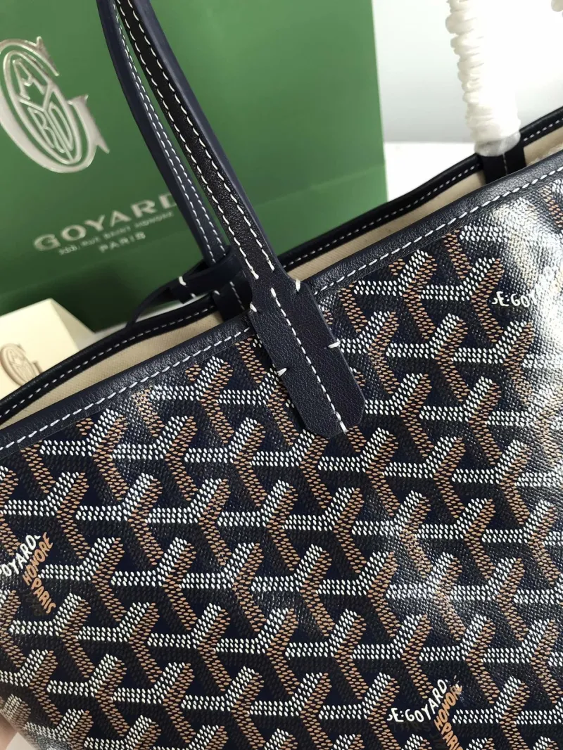Goyard Dark Gray Tote Bag with Pouch - Image 5