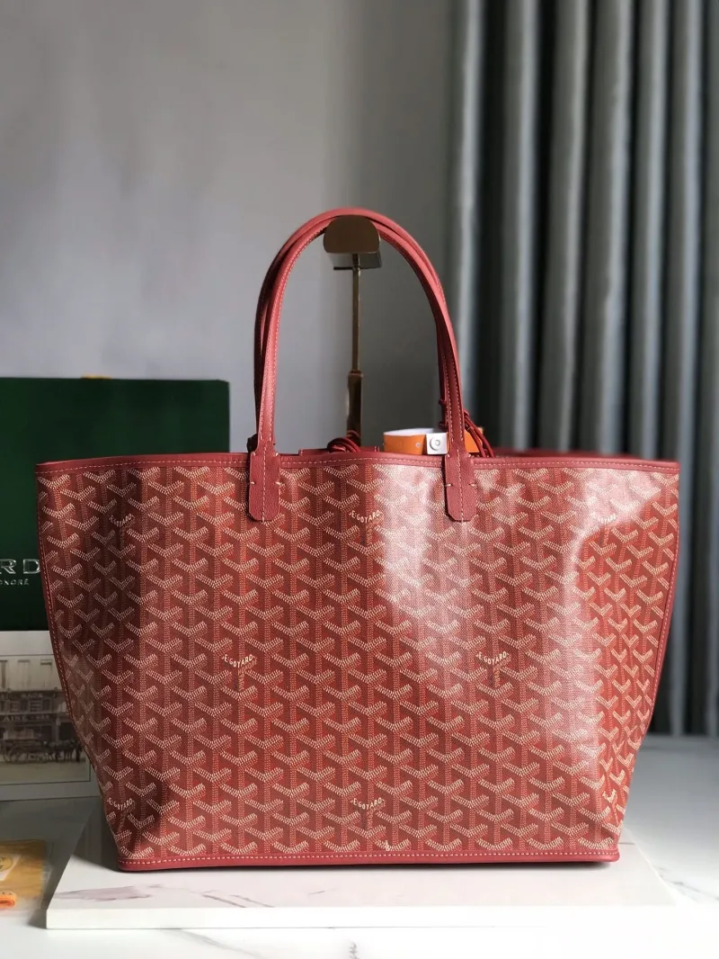 Goyard Red Tote Bag with Pouch - Image 3