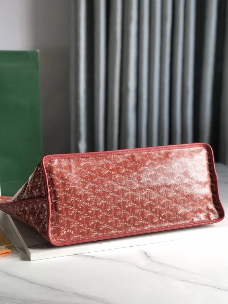 Goyard Red Tote Bag with Pouch - Image 4
