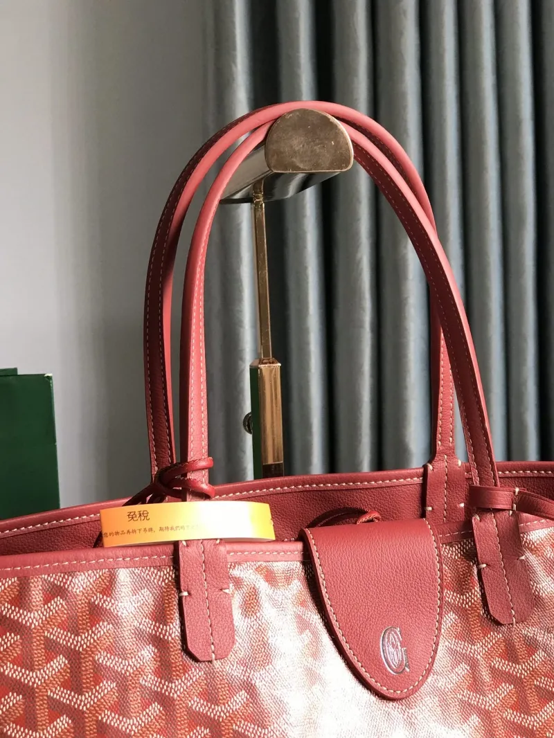 Goyard Red Tote Bag with Pouch - Image 5
