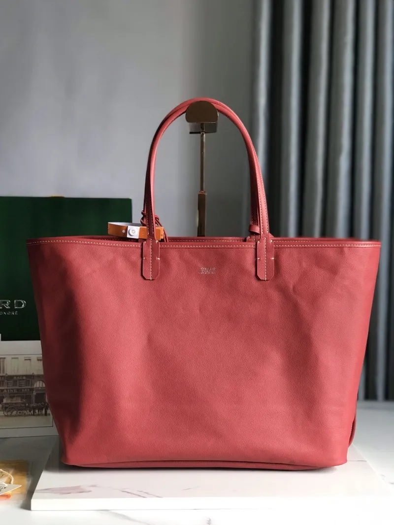 Goyard Red Tote Bag with Pouch - Image 8