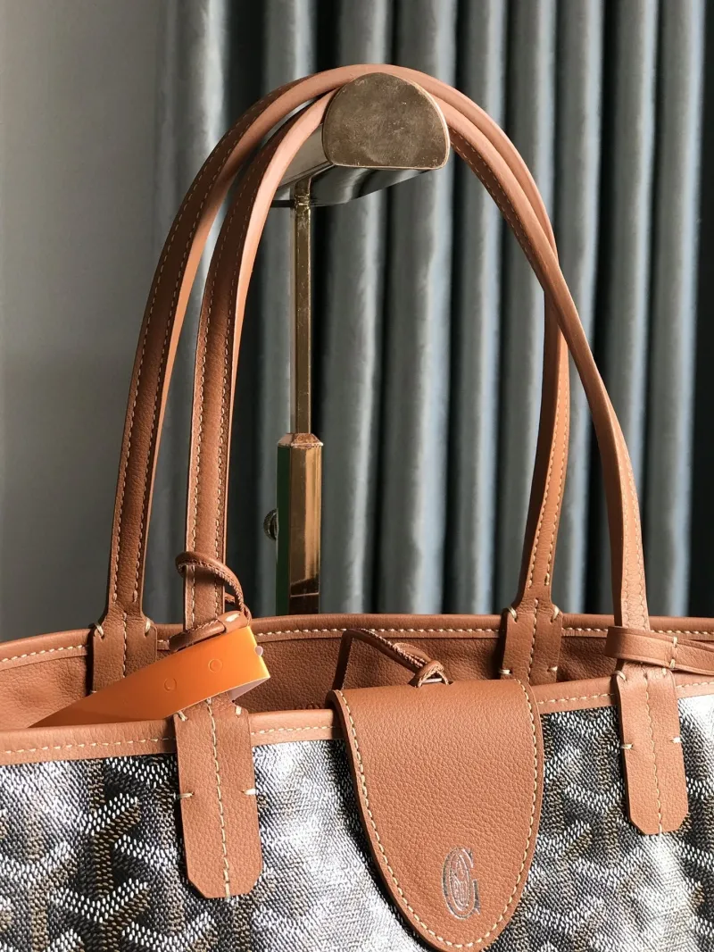 Goyard Black Tan Tote Bag with Pouch - Image 4