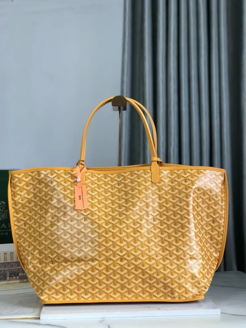 Alternative view of Goyard Shopping Bags-82