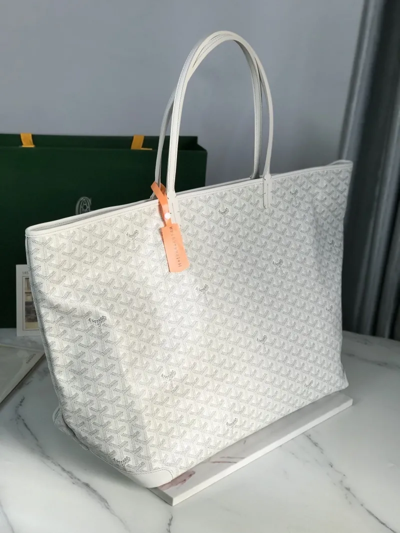Alternative view of Goyard Shopping Bags-108