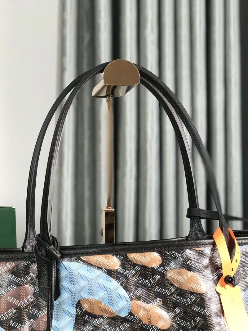 Alternative view of Goyard Shopping Bags-109