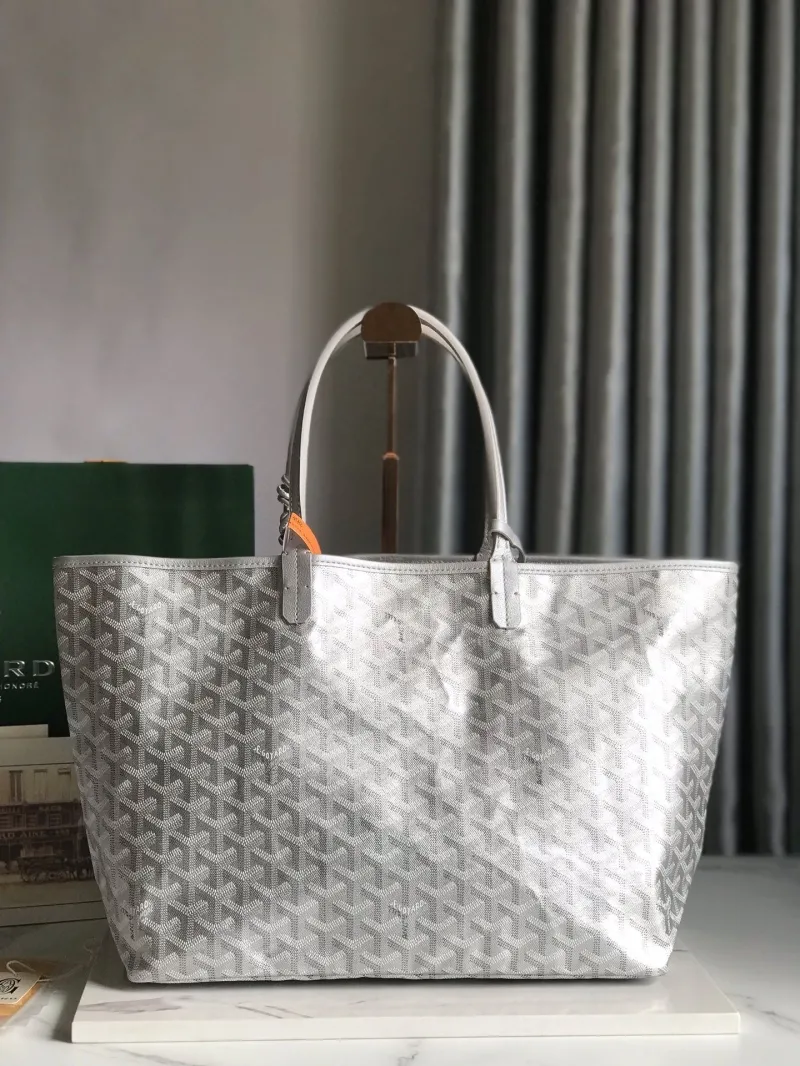 Goyard Silver Tote Shopping Bag - Image 3