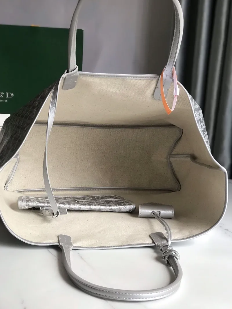 Goyard Silver Tote Shopping Bag - Image 6