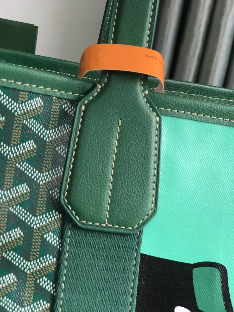 Goyard Green Bulldog Print Tote Bag - Image 7