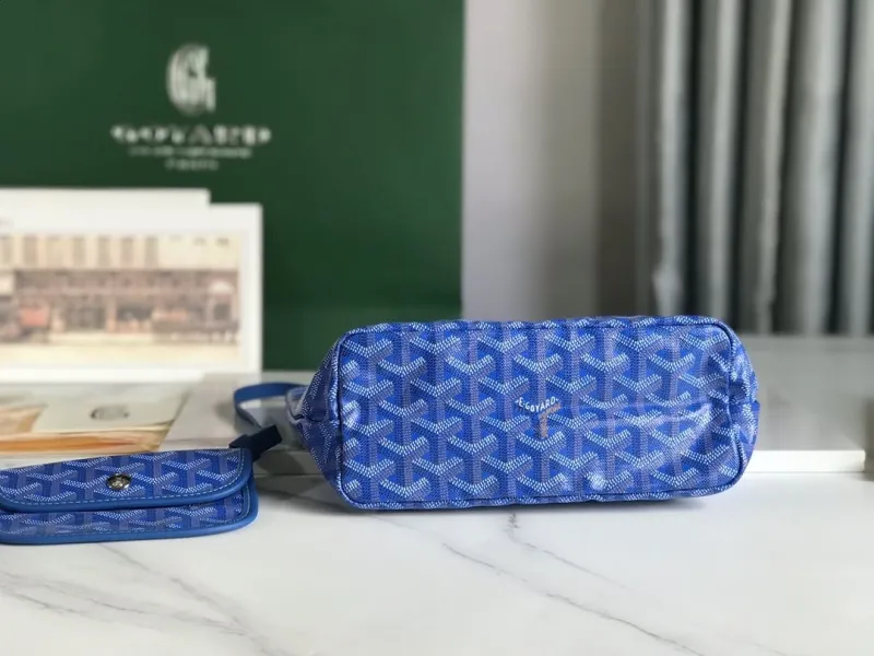 Goyard Blue Tote Bag with Small Pouch - Image 4