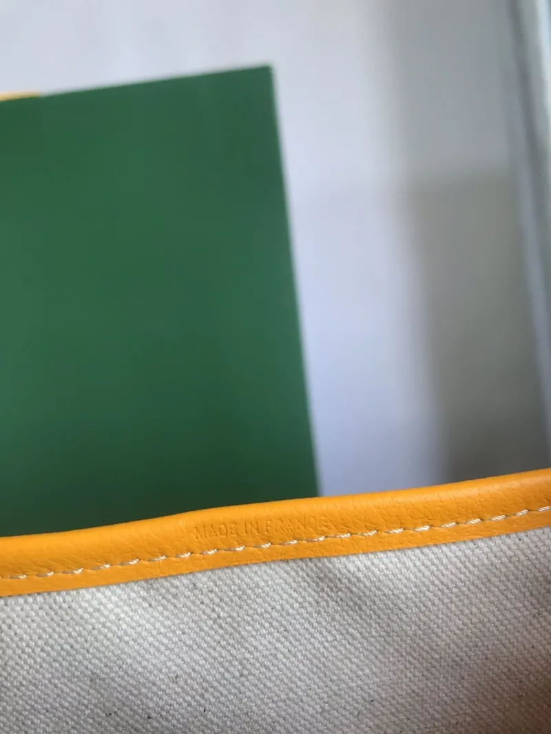 Goyard Yellow Tote Bag with Mini Pouch - Image 7