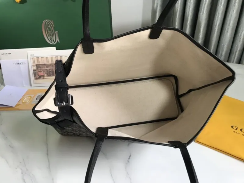 Goyard Black Pet Carrier Tote Bag - Image 5
