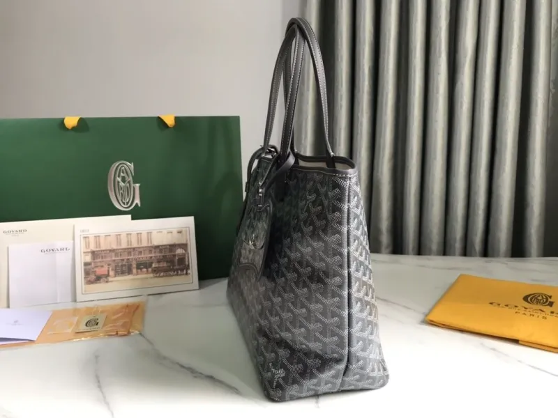 Alternative view of Goyard Gray Shopping Tote Bag 148
