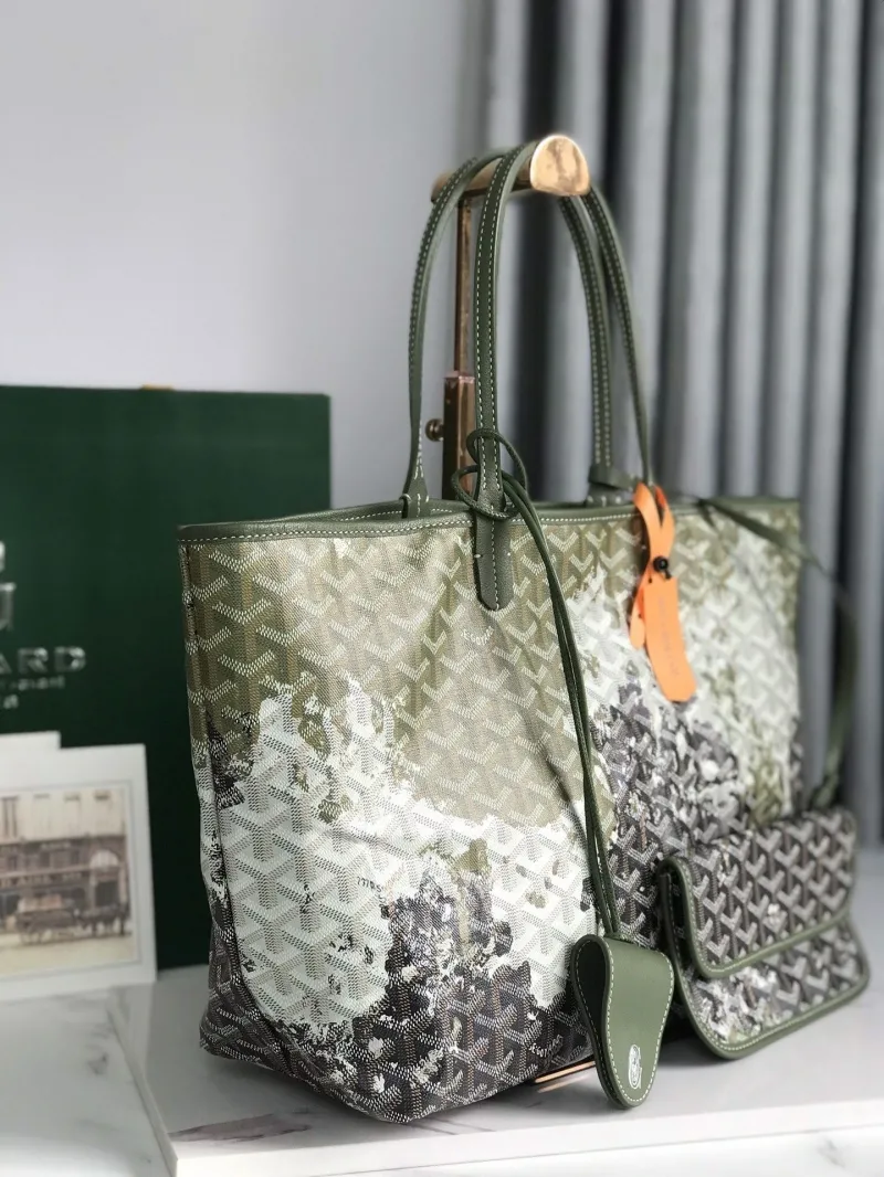 Alternative view of Goyard Olive Green Tote Bag with Pouch 157
