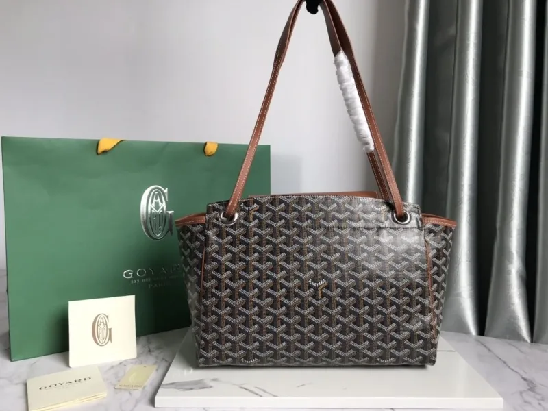 Goyard Brown Trim Shoulder Tote Bag - Image 3