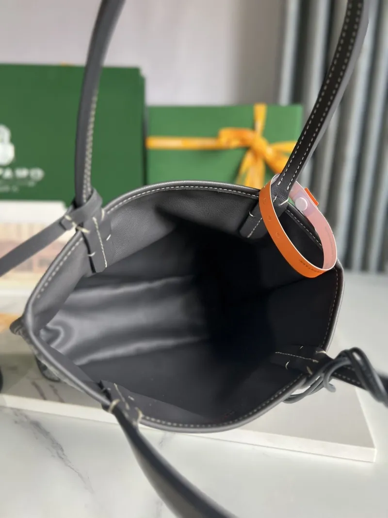 Goyard Gray Mini Tote Bag with Pouch - Image 6