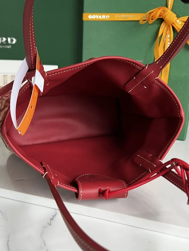 Goyard Red Shopping Tote Bag with Small Pouch - Image 7