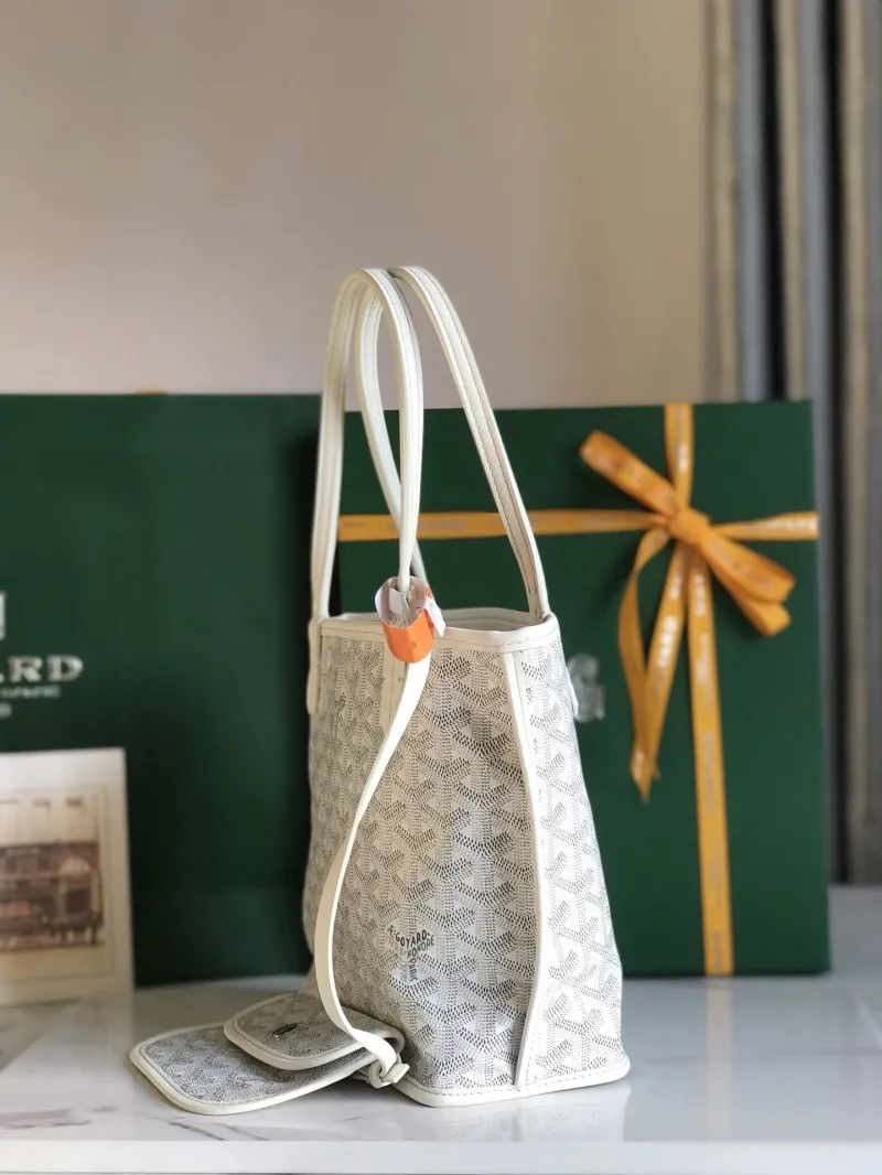 Goyard White Reversible Tote Bag - Image 3