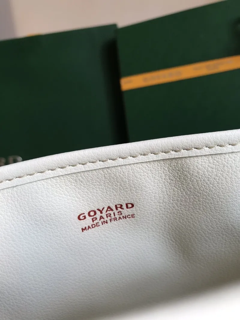 Goyard White Reversible Tote Bag - Image 6