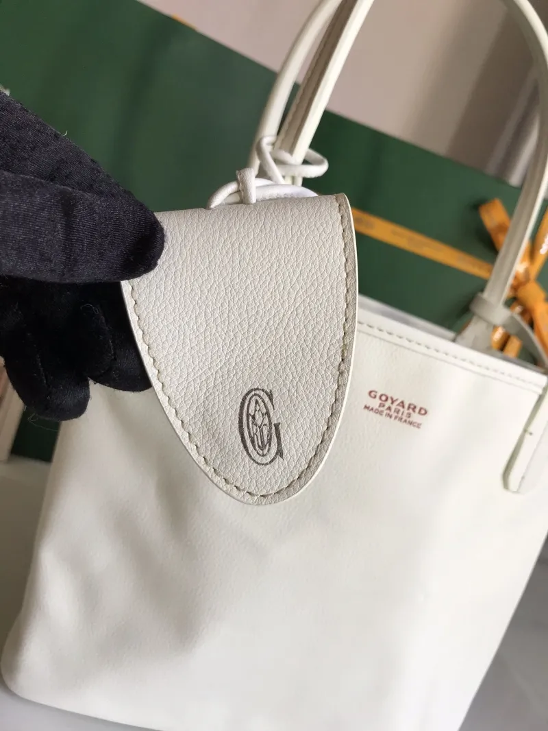 Goyard White Reversible Tote Bag - Image 8
