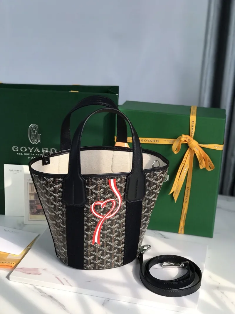 Goyard Black Bucket Crossbody Shopping Bag - Image 9