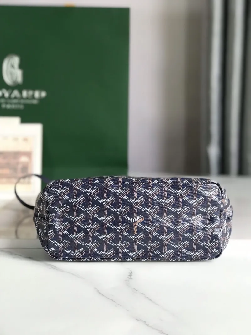 Goyard Navy Tote Bag with Mini Pouch - Image 4