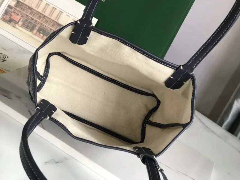 Goyard Navy Tote Bag with Mini Pouch - Image 7