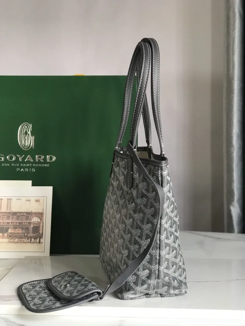 Goyard Gray Shopping Tote Bag with Pouch - Image 3