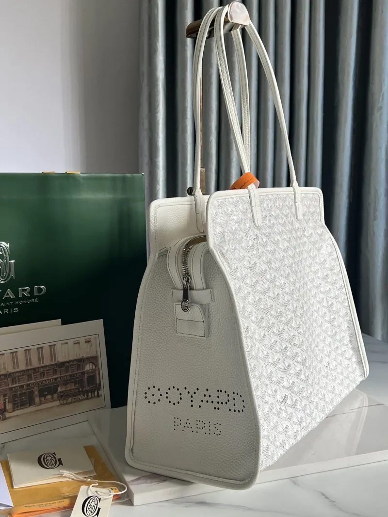 Alternative view of Goyard White Tote Bag 288