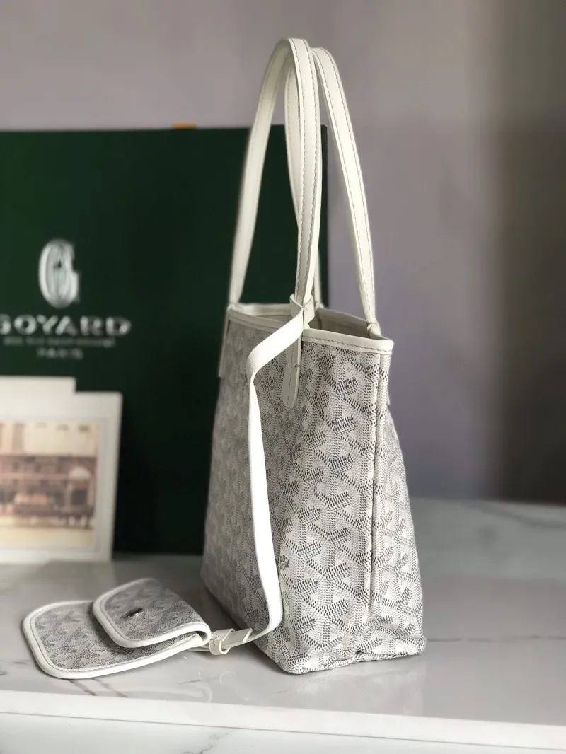Goyard White Tote Bag with Pouch - Image 3