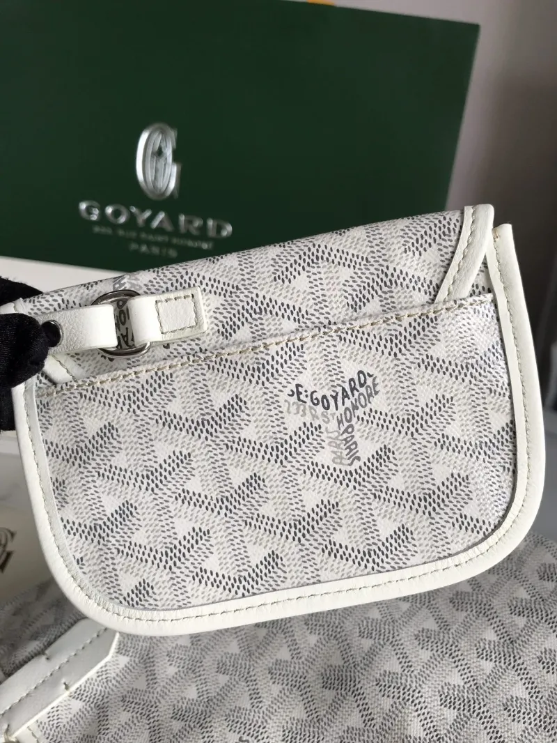Goyard White Tote Bag with Pouch - Image 8