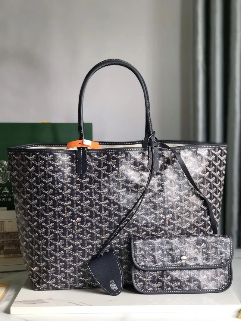 Goyard Dark Gray Tote Bag with Pouch