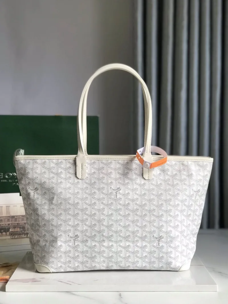 Goyard White Tote Bag 337