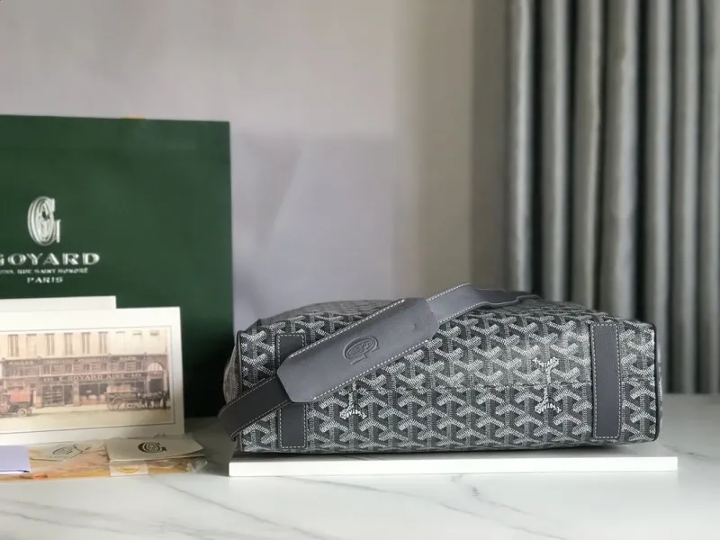 Goyard Gray Tote Bag 342 - Image 4