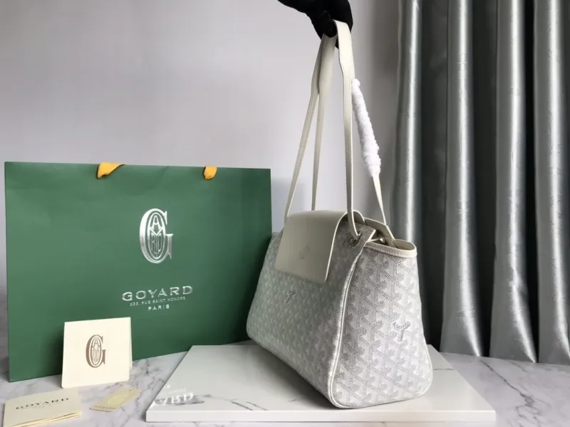 Alternative view of Goyard White Luxury Shoulder Tote Bag
