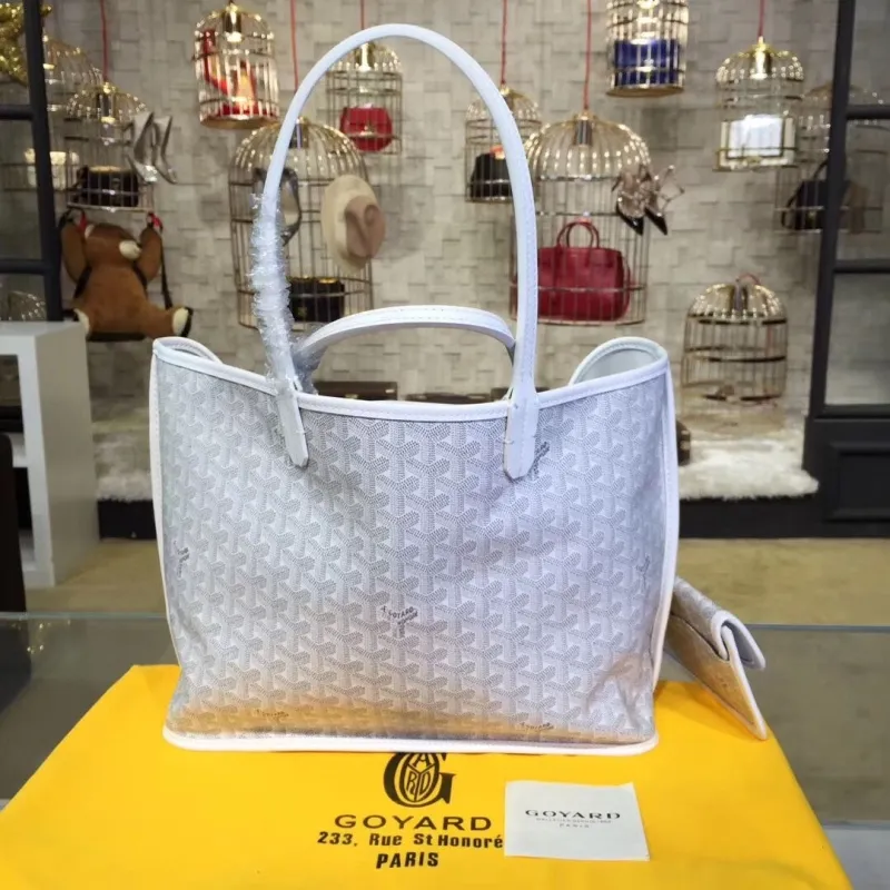 Goyard White Tote Bag With Pouch - Image 3
