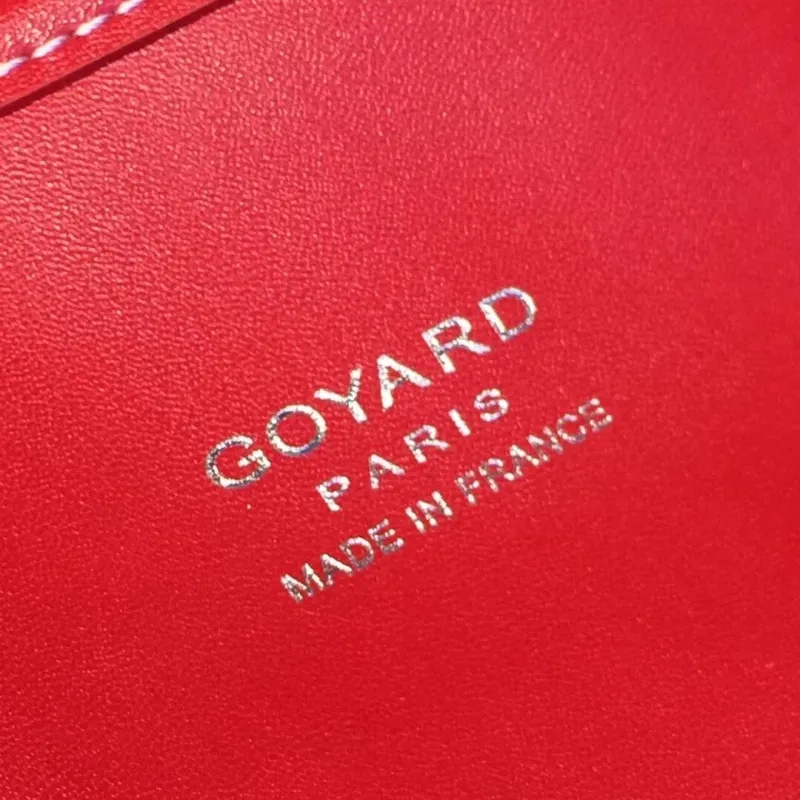 Goyard Red Tote Shopping Bag with Pouch - Image 8