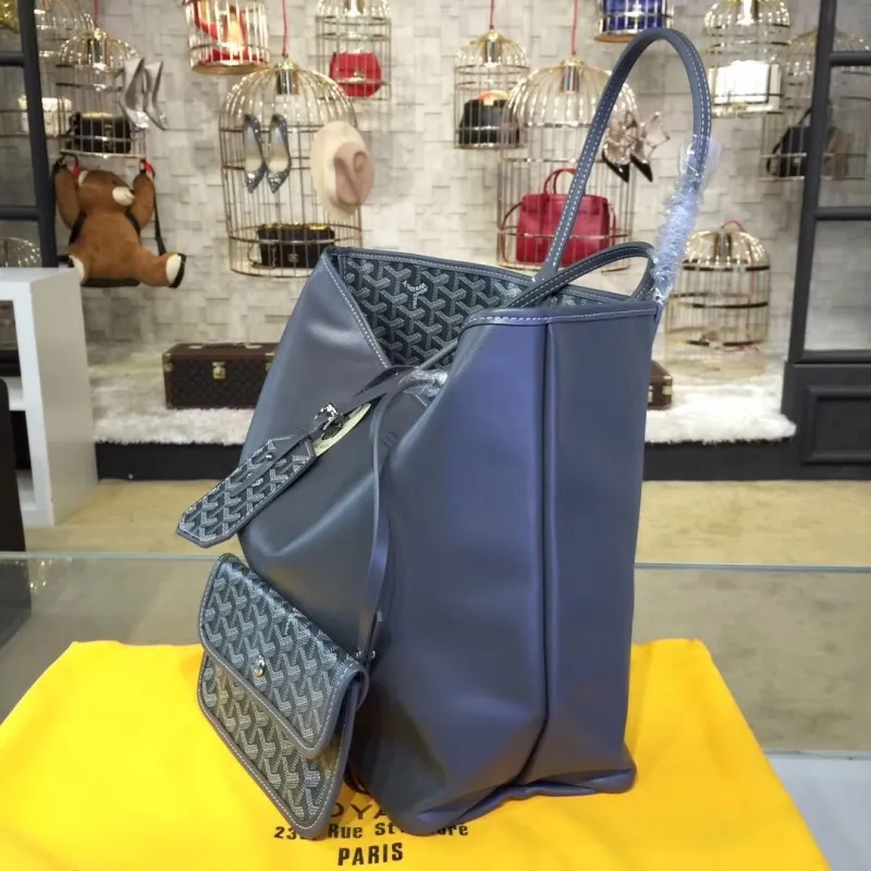 Alternative view of Goyard Gray Tote Bag 383