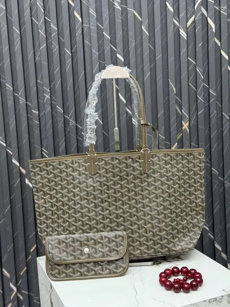 Goyard 388 Olive Tote Bag with Pouch