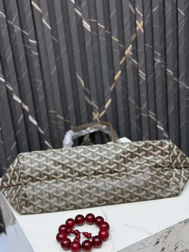 Goyard 388 Olive Tote Bag with Pouch - Image 9