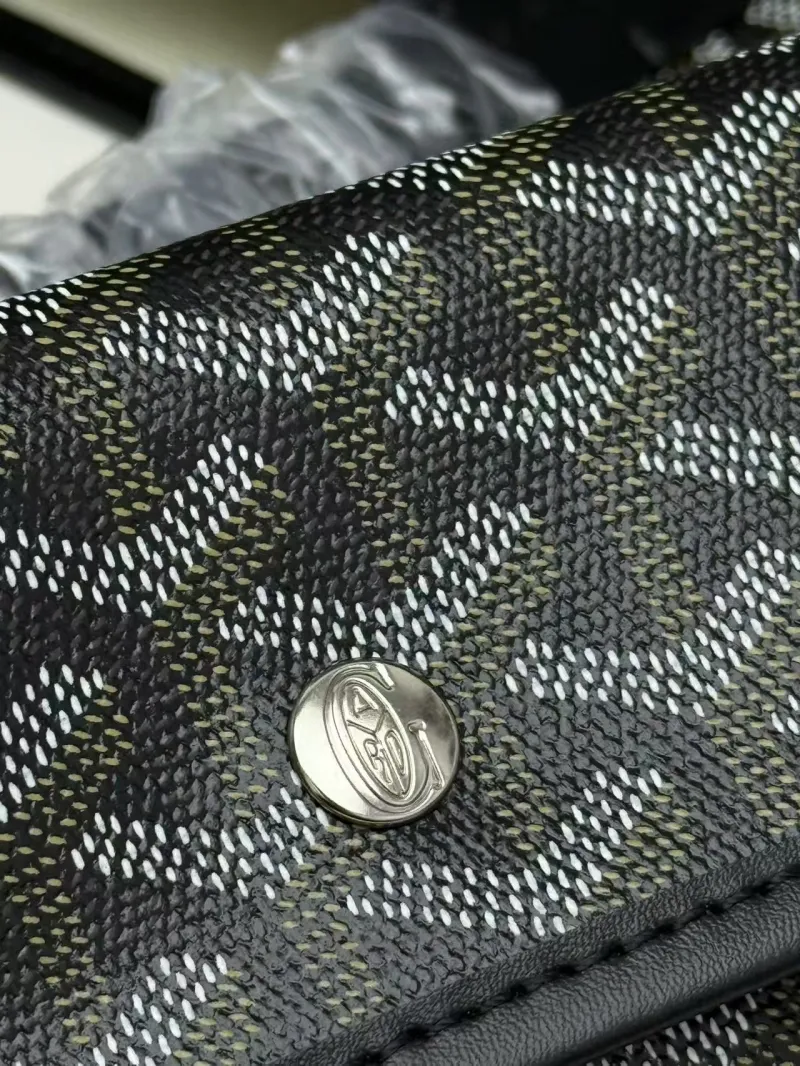 Goyard Black Tote Shopping Bag with Pouch - Image 5