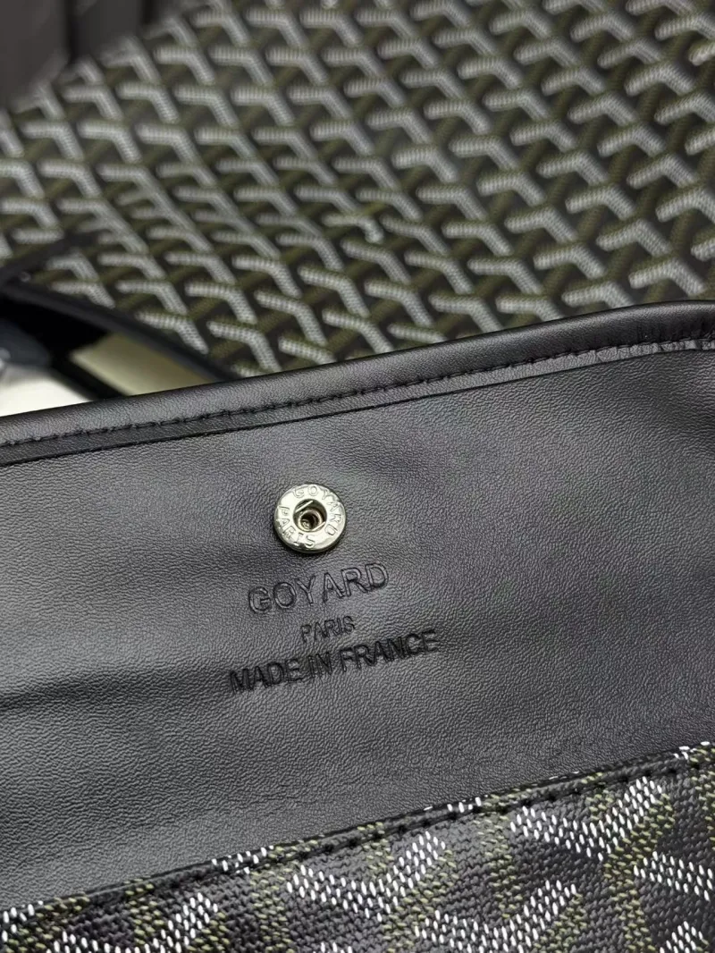 Goyard Black Tote Shopping Bag with Pouch - Image 6