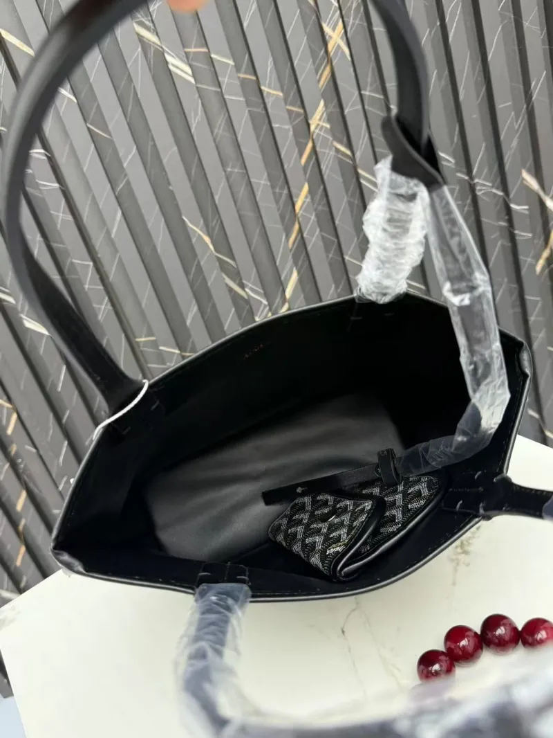 Goyard Black Monogram Tote Bag 392 - Image 8