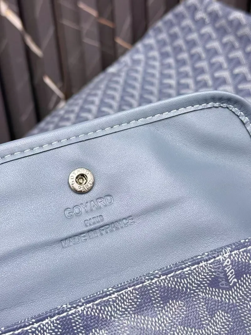 Goyard Light Blue Tote Bag with Pouch - Image 8