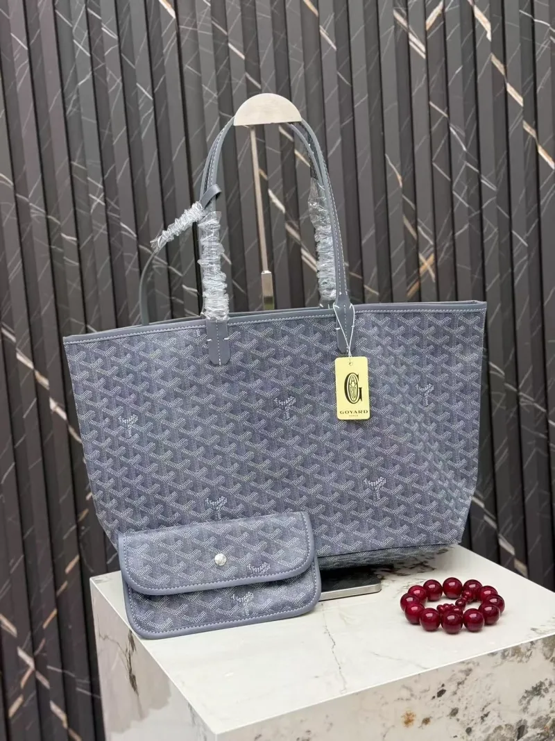 Goyard Gray Tote Bag with Pouch