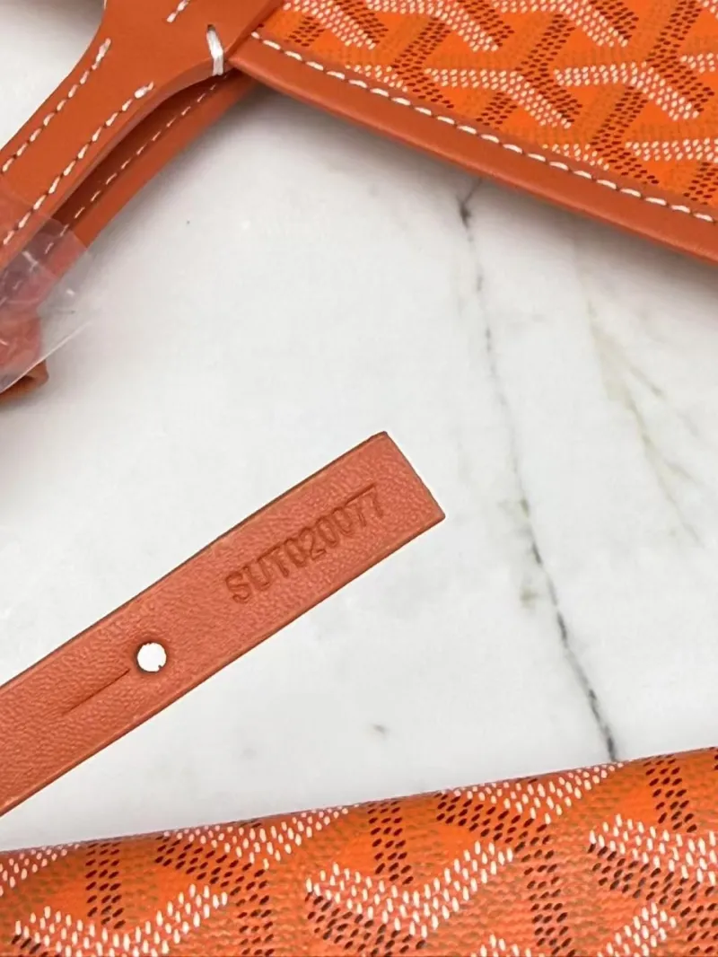 Goyard Orange Tote Bag with Small Pouch - Image 9