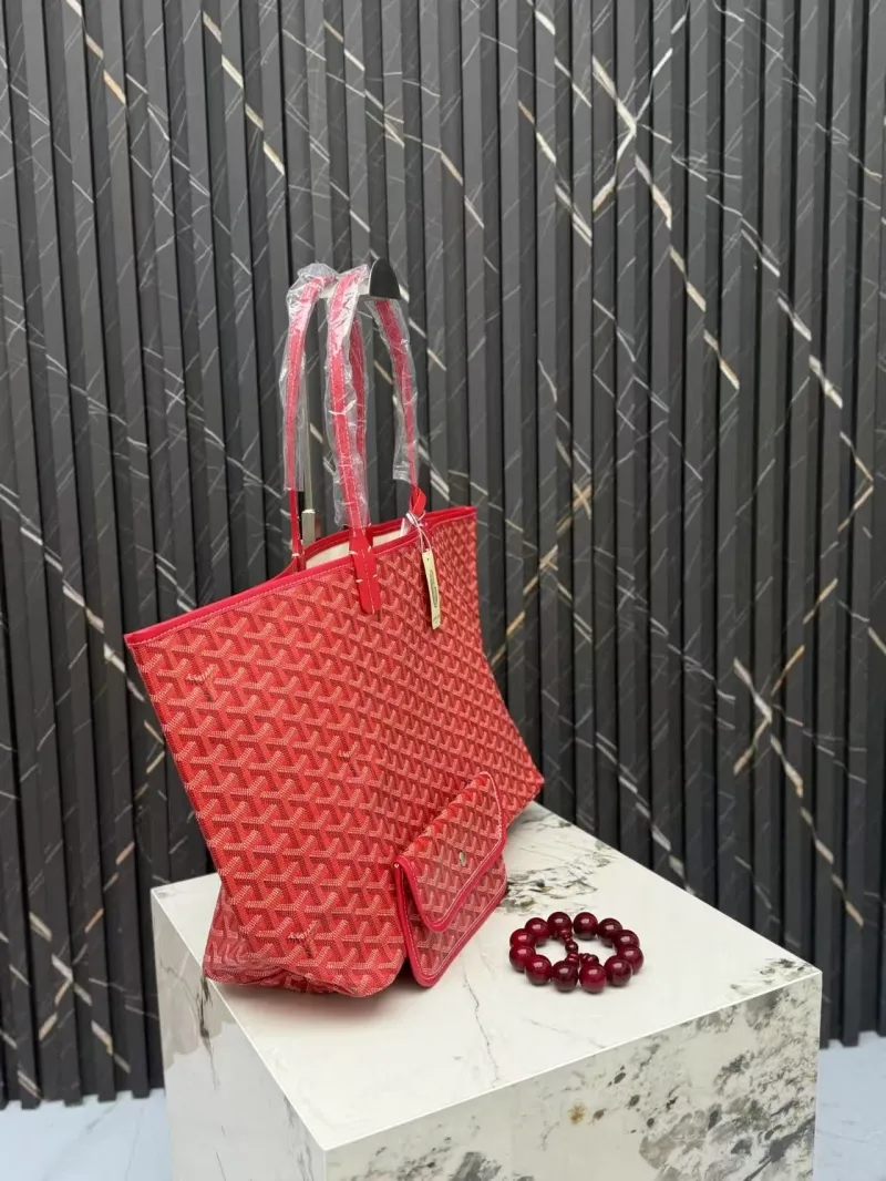Goyard Red Tote Bag with Pouch 403 - Image 3