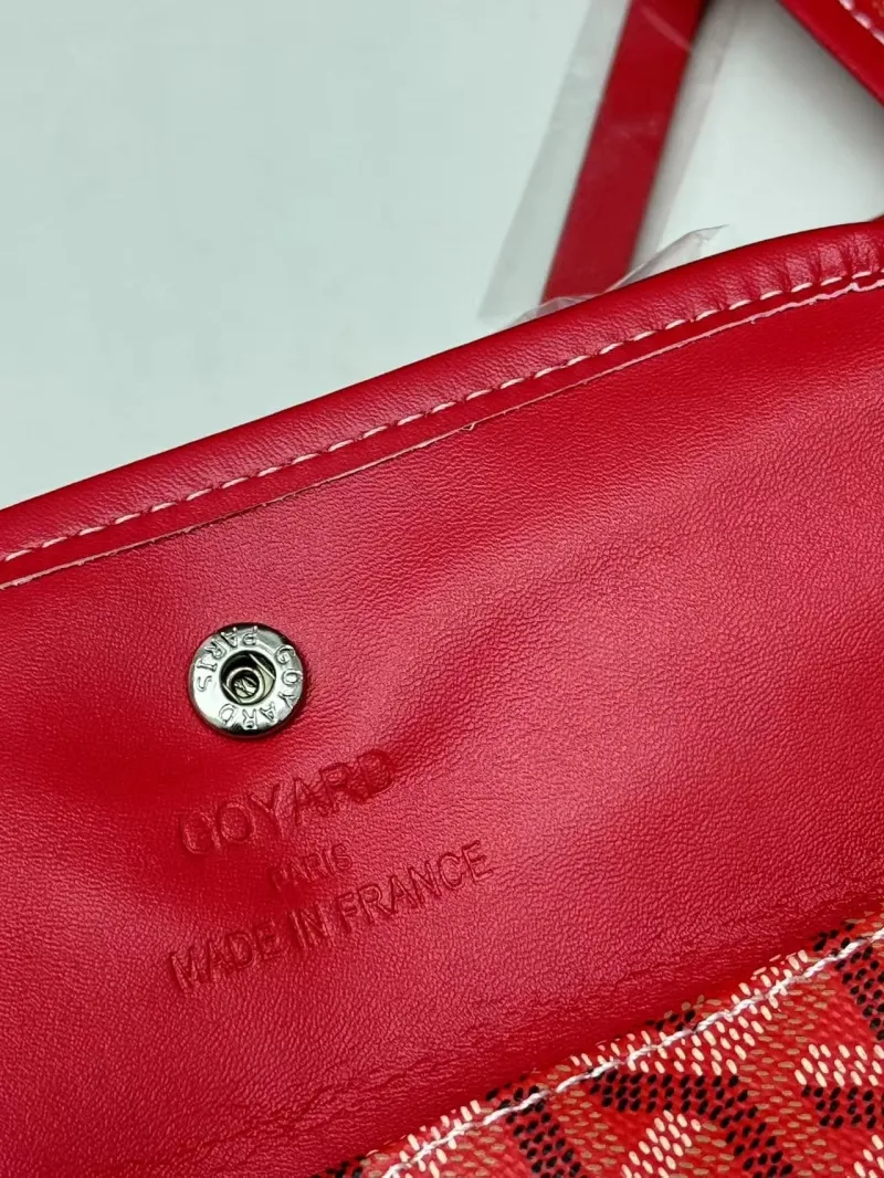 Goyard Red Tote Bag with Pouch 403 - Image 8