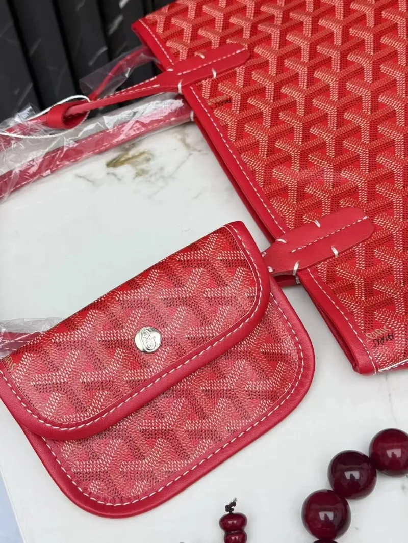 Goyard Red Tote Bag with Mini Pouch - Image 7