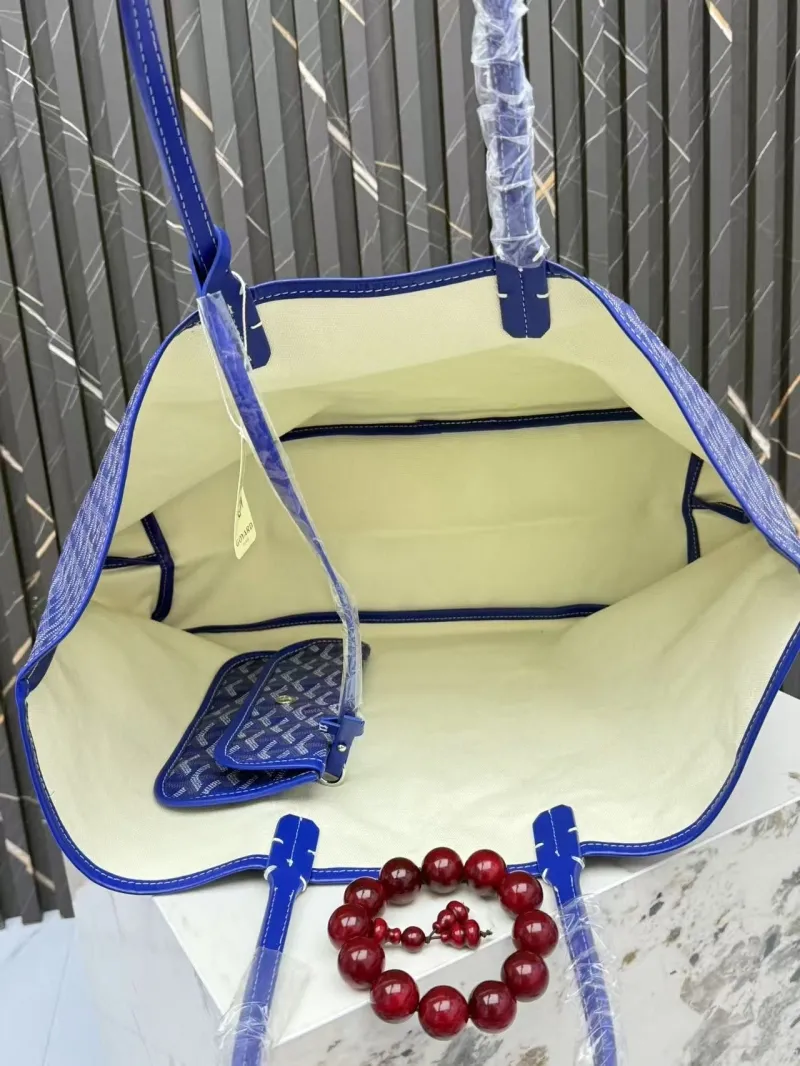 Goyard Blue Tote Bag with Pouch 405 - Image 4