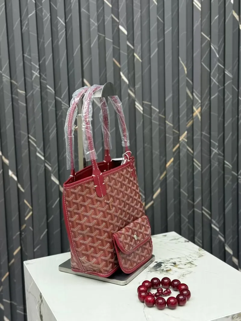 Goyard Red Tote Bag with Mini Pouch - Image 3